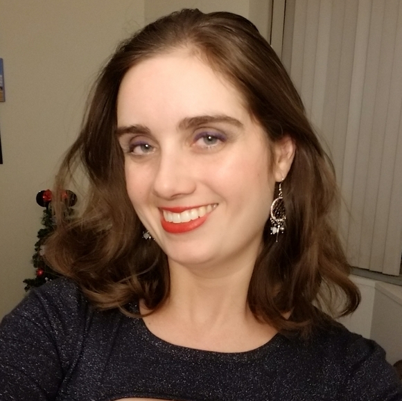 ❤🌻Meet your Posher, Victoria👩‍🎨🌿 - Picture 6 of 6